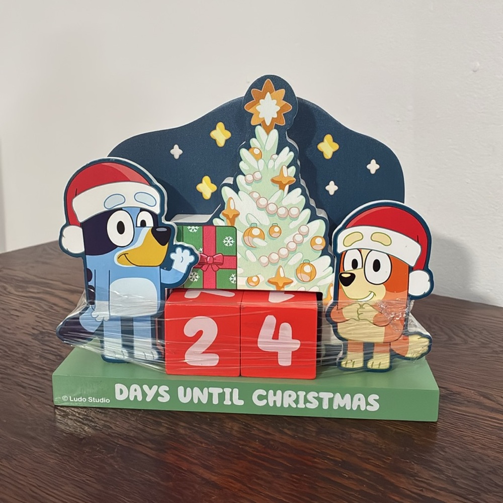 NWT- Bluey & Bingo- Wooden Days Until Christmas Countdown Calendar w/ # Blocks - Picture 12 of 17